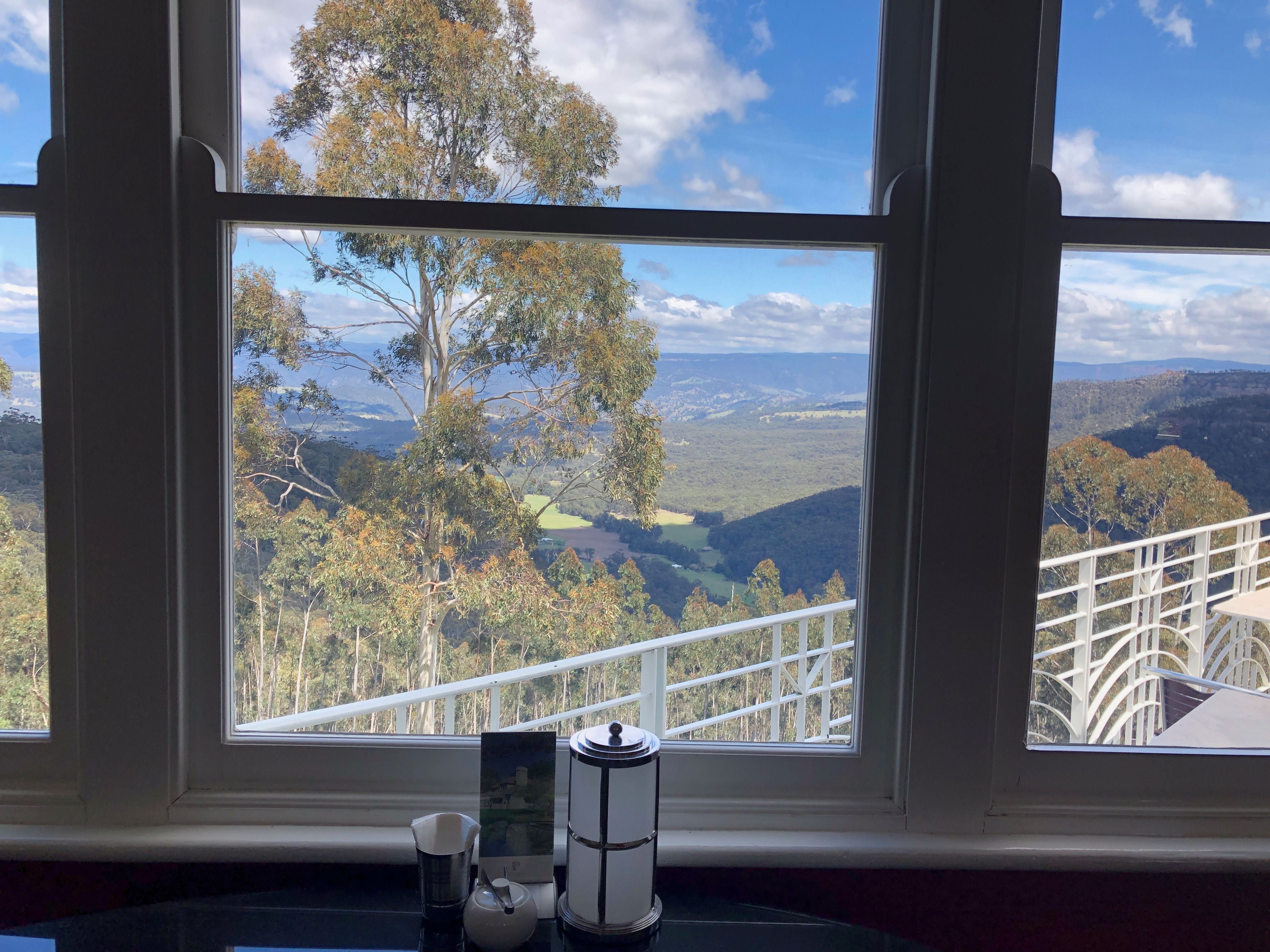 Hydro Majestic Public Day Tour Image -5da9266e193b1